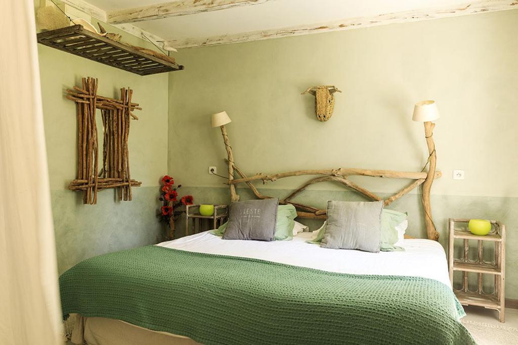 Les Gites Du Domaine De Rhodes Avignon Bilik gambar